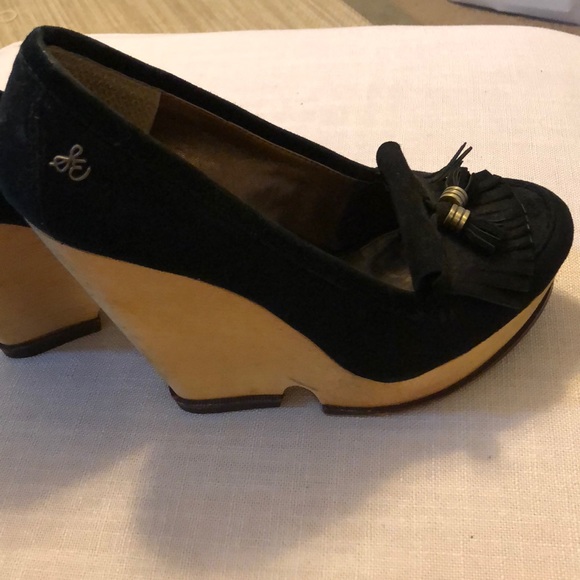 Wedges - Picture 2 of 2